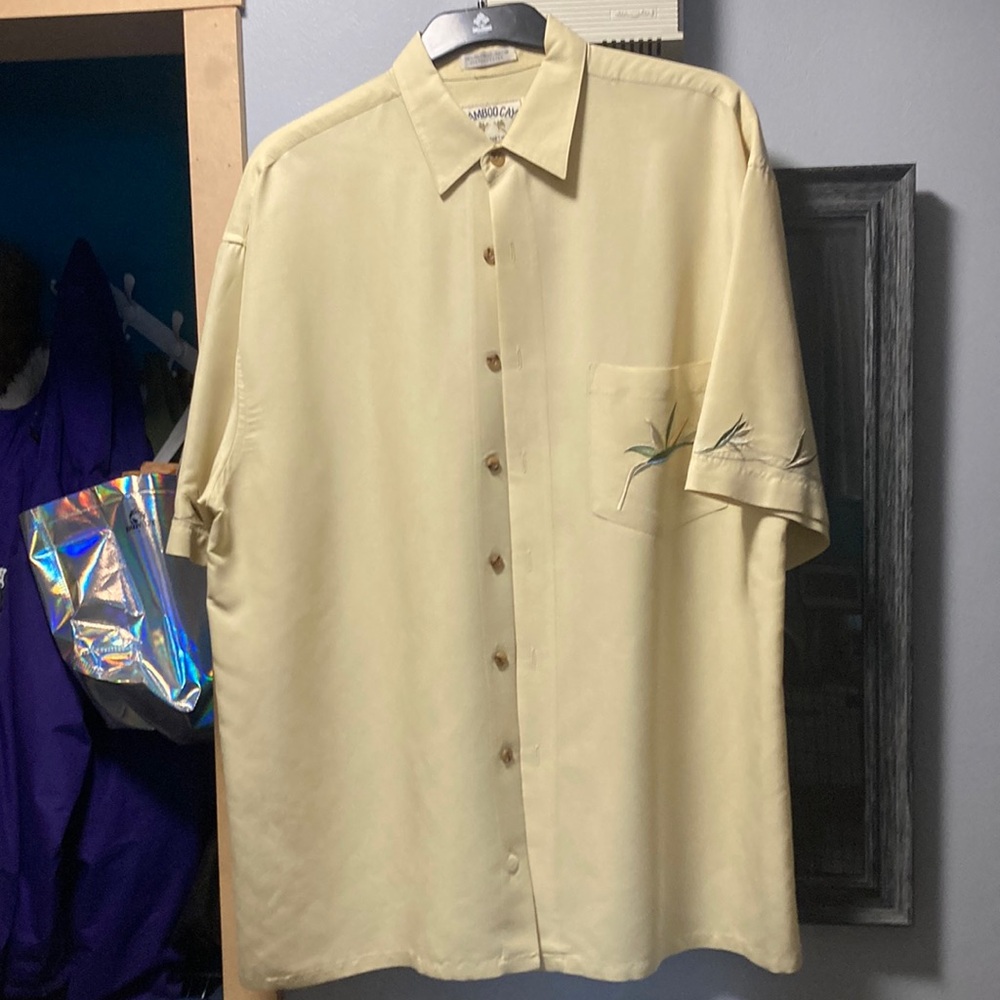 Bamboo Cay light yellow short sleeve button up shirt